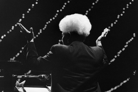 American Studies Alumnus Captures Ann Richards’ Spirit in New Biography