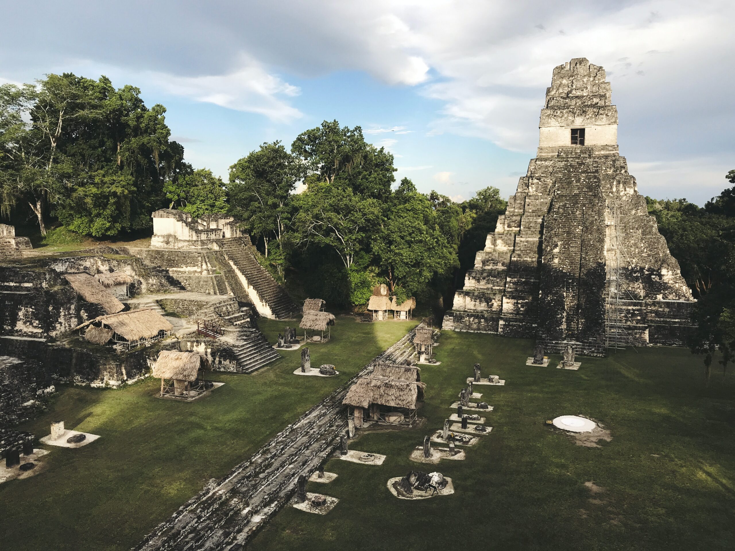 Heavy mercury contamination at Maya sites reveals a deep historic legacy